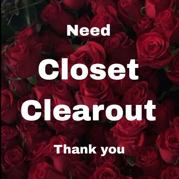 Rose Closet - Picture 1 of 1